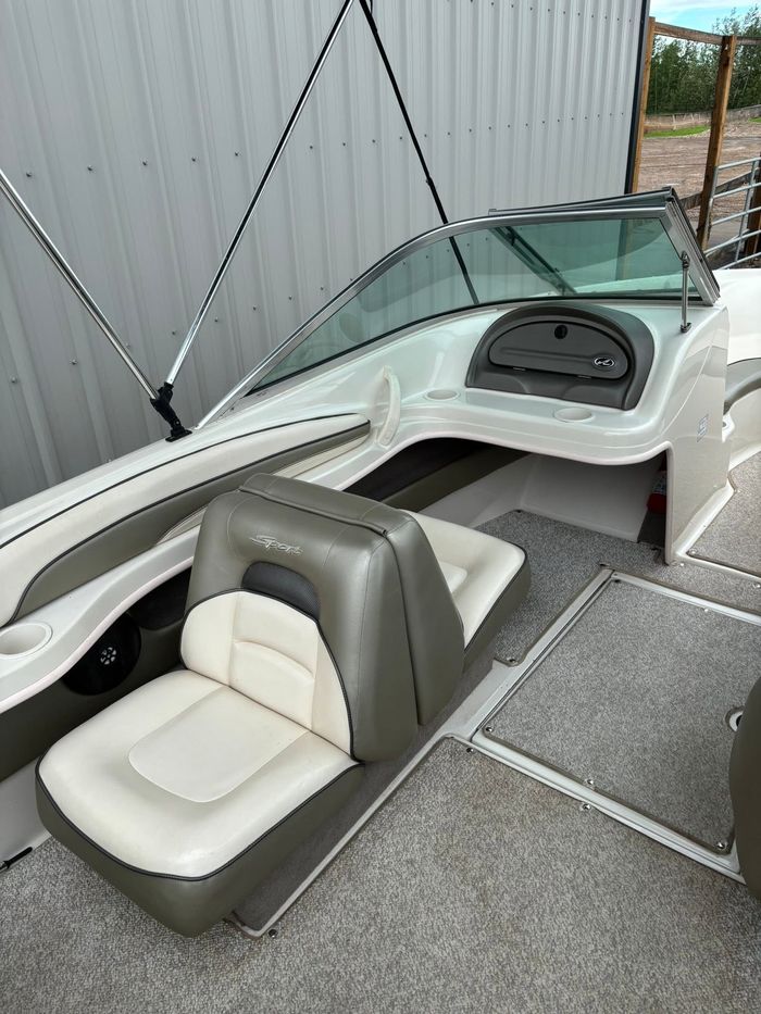 2005 Sea Ray BR 185 Sport Photo 28 of 44