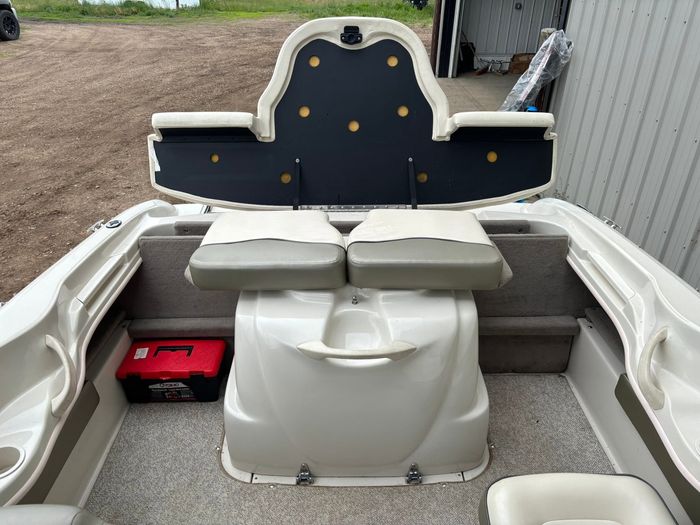 2005 Sea Ray BR 185 Sport Photo 38 of 44