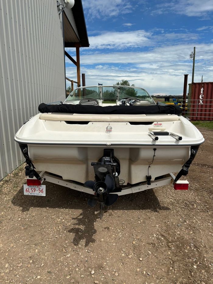 2005 Sea Ray BR 185 Sport Photo 6 of 44