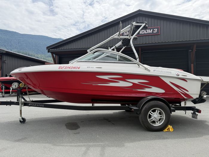 2011 Four Winns H180 SS Photo 3 sur 15