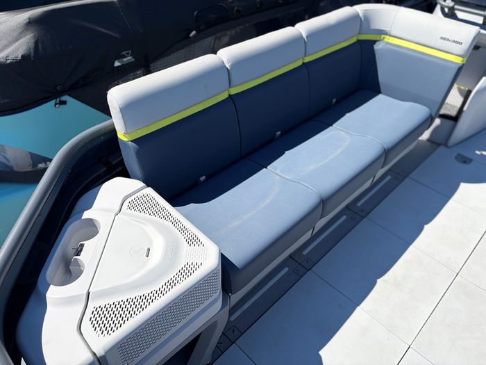 2025 Sea-Doo Switch Cruise 21' 230hp Photo 7 of 16