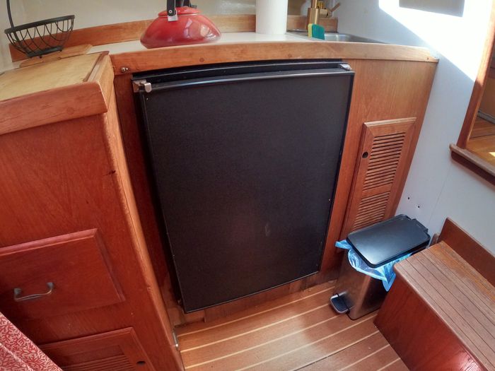 1986 Cape Dory Photo 10 sur 21