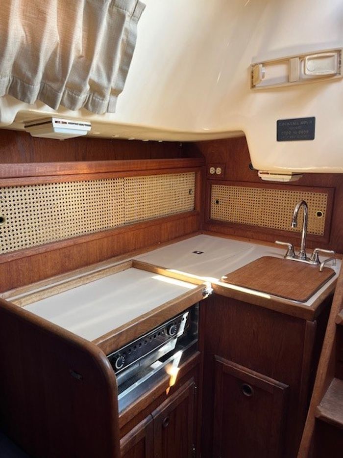 1983 Columbia 8.7 Photo 9 sur 56