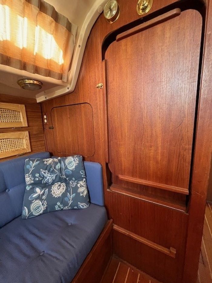 1983 Columbia 8.7 Photo 32 sur 56