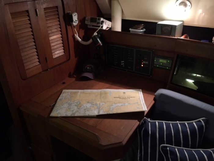 1984 Hunter 33.5 Photo 13 sur 29