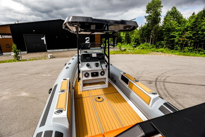 2027 Brig NAVIGATOR 24 Photo 13 of 31