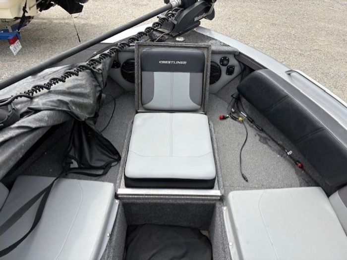 2018 Crestliner 1850 Sportfish Outboard Photo 3 of 15