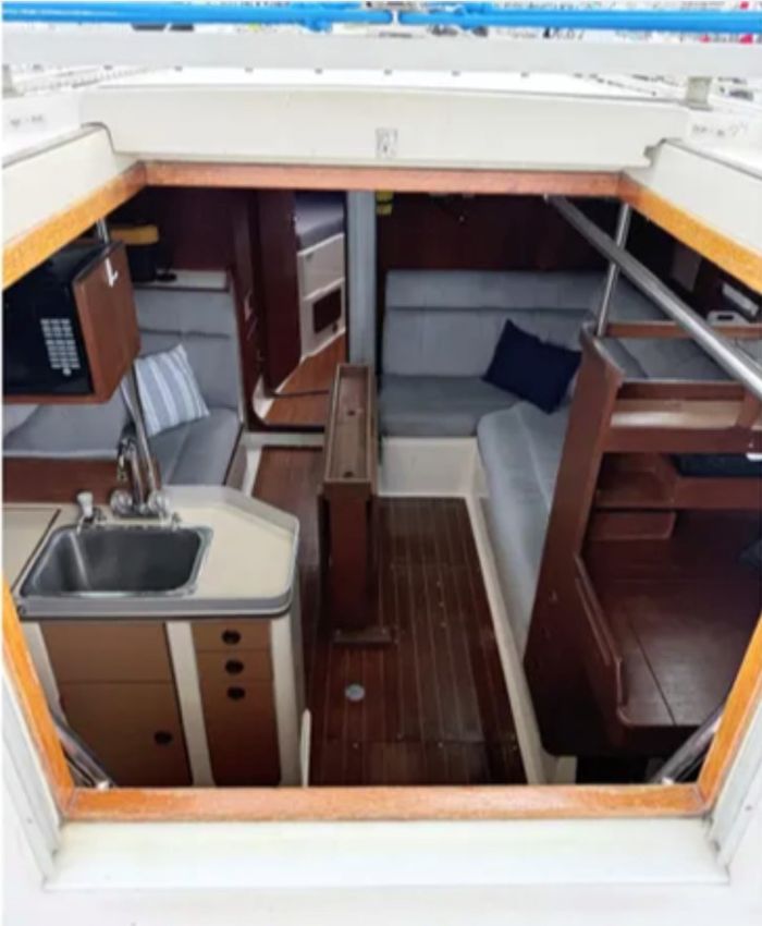 1988 CS Yachts 36 Traditional Photo 5 of 15