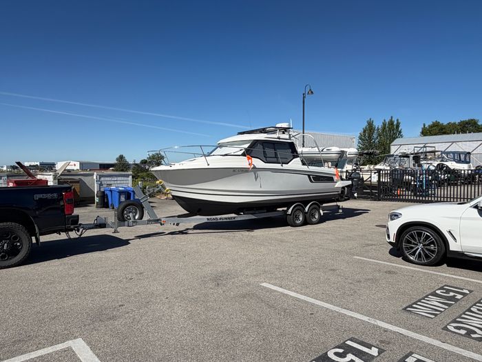 2017 Jeanneau Merry Fisher 795 Photo 8 of 9