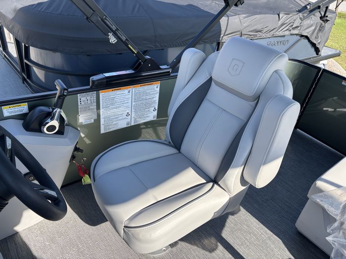 2025 Godfrey Pontoons Sweetwater 2086C Photo 11 of 21
