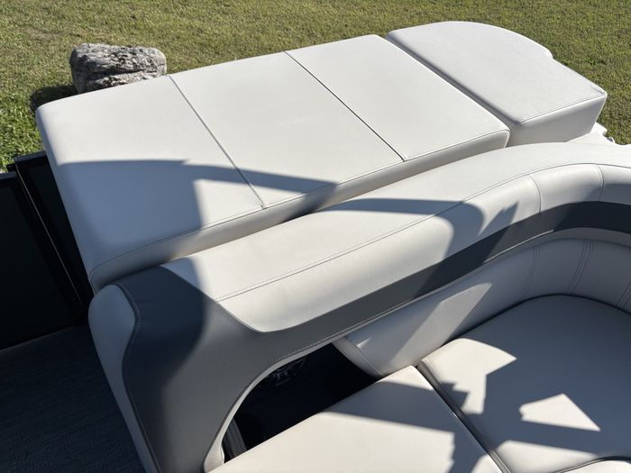 2025 Godfrey Pontoons Sweetwater 2086C Photo 19 of 21