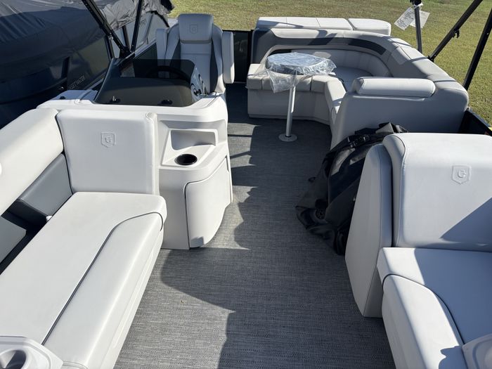 2025 Godfrey Pontoons Sweetwater 2086C Photo 8 of 21