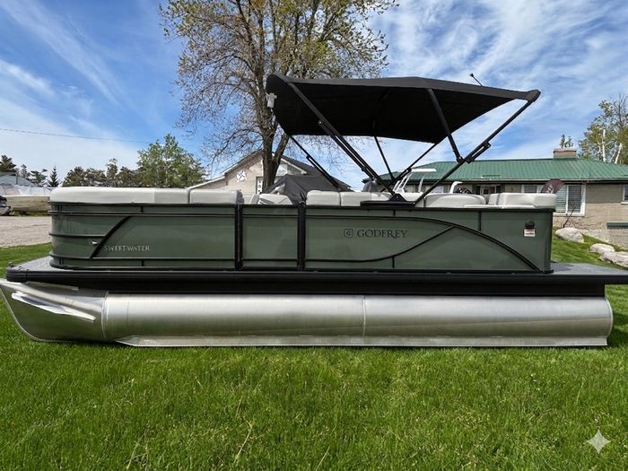 2025 Godfrey Pontoons Sweetwater 2086C Photo 2 of 21
