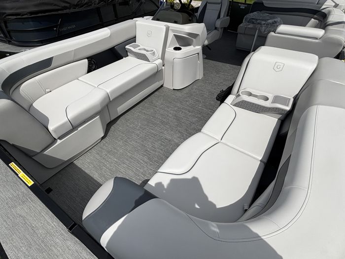 2025 Godfrey Pontoons Sweetwater 2086C Photo 4 of 21