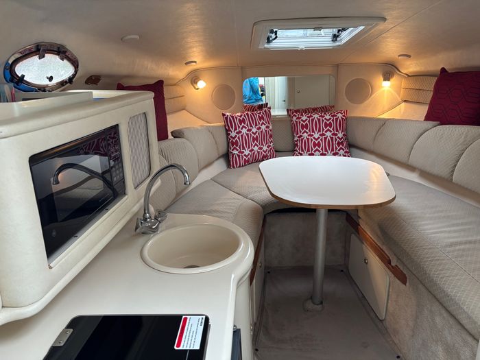2000 Sea Ray Sundancer 260 Photo 6 of 13