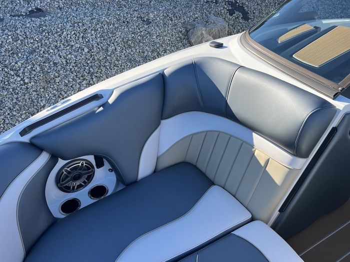 2023 MB Sports ALPHA B52 23 Photo 15 sur 33
