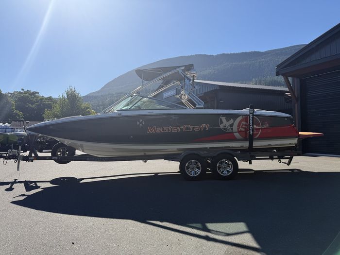 2009 MasterCraft X55 Photo 3 sur 22