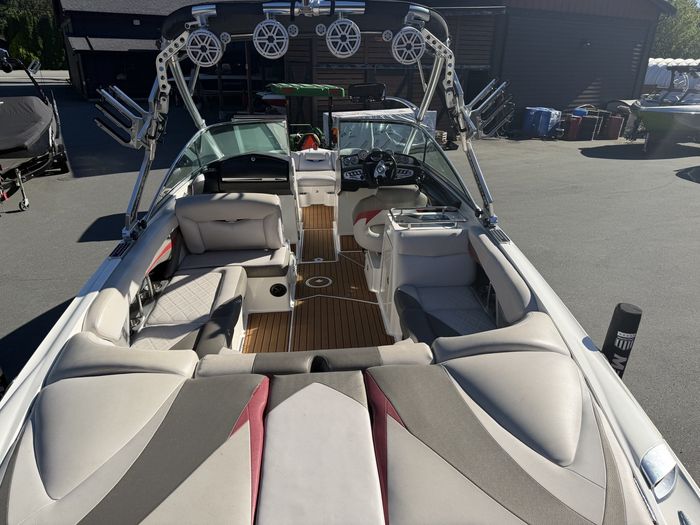 2009 MasterCraft X55 Photo 8 sur 22