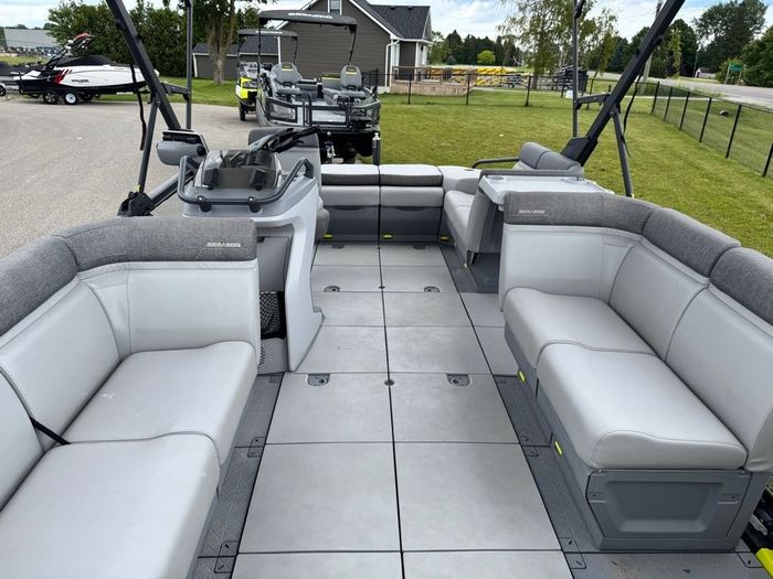 2023 Sea-Doo **DEAL OF THE WEEK** Switch Cruise 18 - 230 HP Photo 8 sur 10