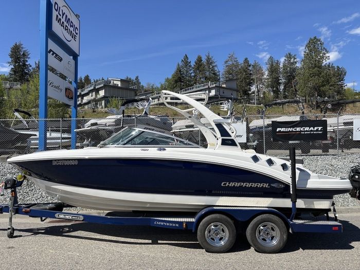 2013 CHAPARRAL 226 Photo 1 of 27