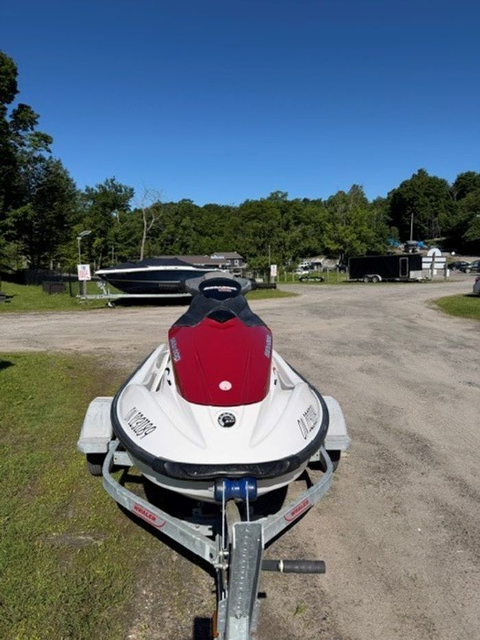 2008 Sea-Doo GTI 130 Photo 2 of 4