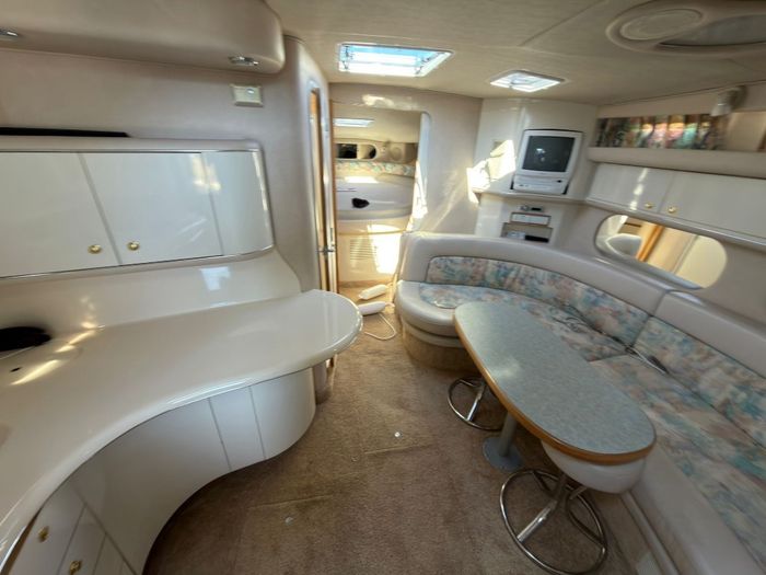 1996 Sea Ray 370 Sundancer Photo 13 sur 13