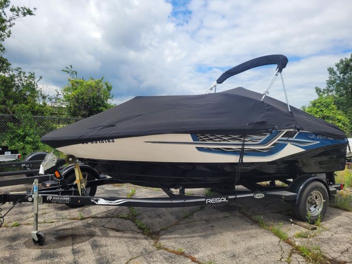 2018 Regal 1900 ESX Photo 1 of 4