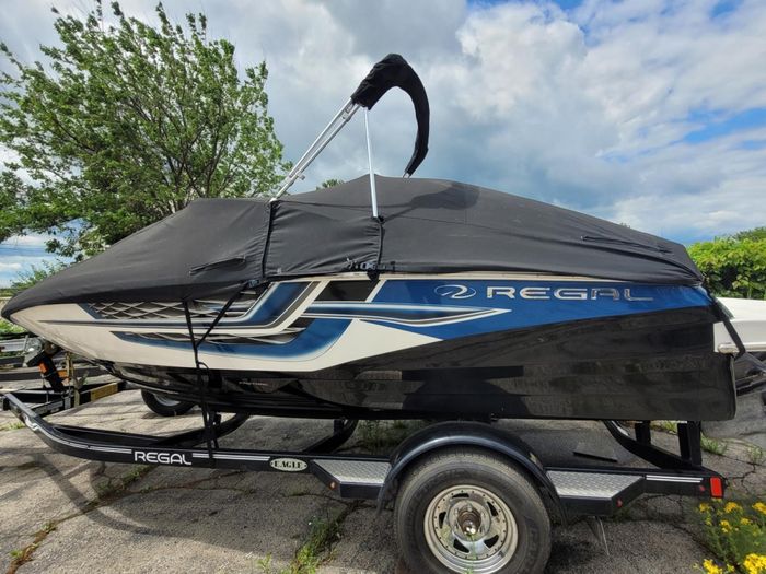 2018 Regal 1900 ESX Photo 3 of 4