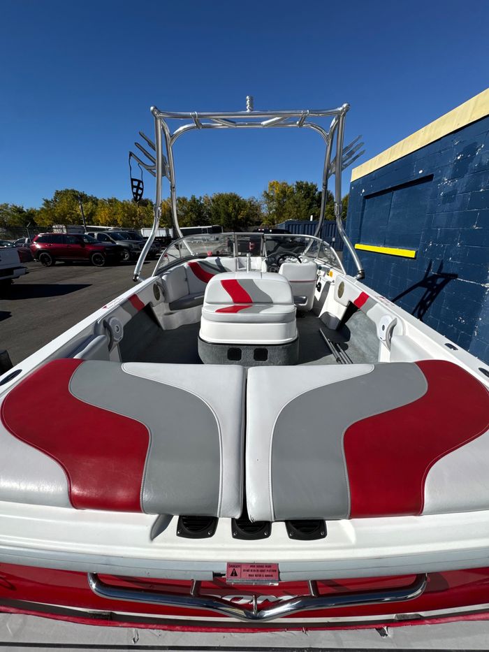 2003 Moomba Outback Photo 3 of 5
