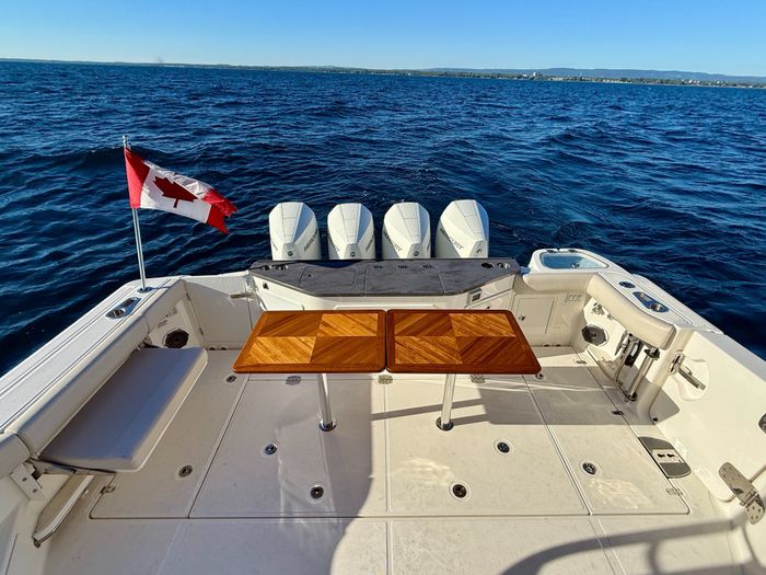 2021 Boston Whaler 405 Conquest Photo 27 of 131