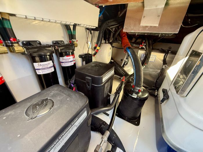 2021 Boston Whaler 405 Conquest Photo 114 of 131