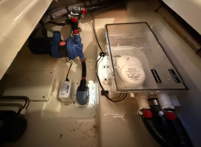 2021 Boston Whaler 405 Conquest Photo 127 of 131