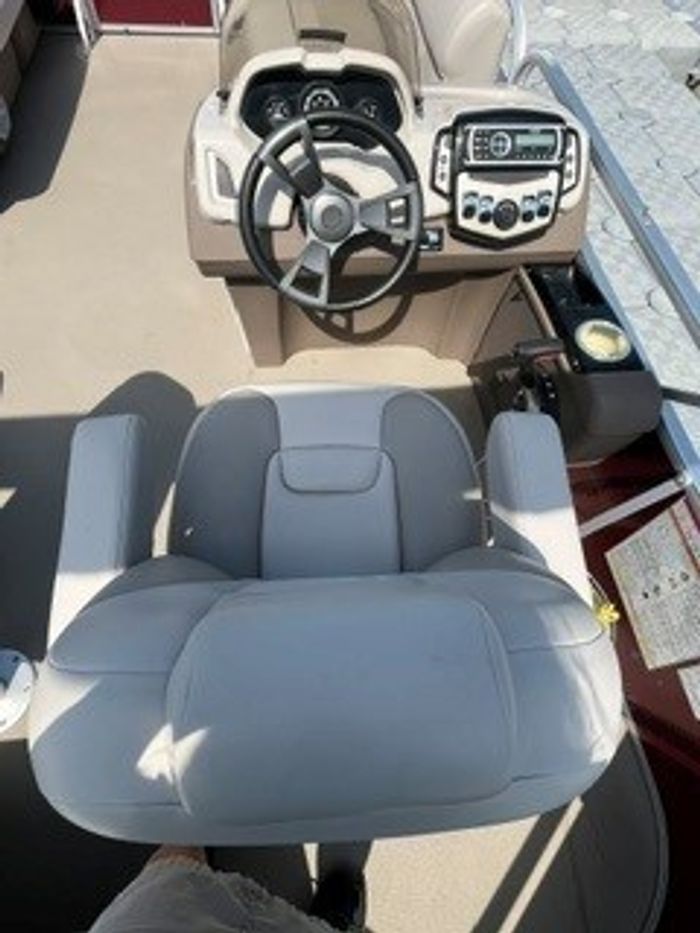 2017 Princecraft Vectra Photo 2 of 7