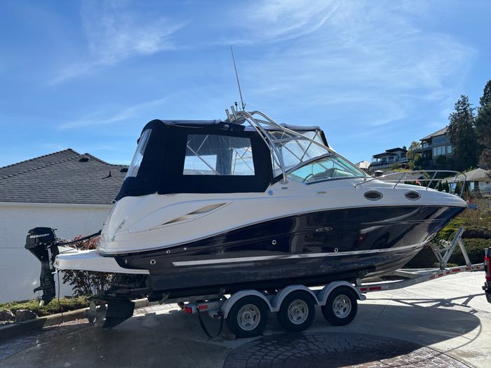 2007 Sea Ray 270 Amberjack Photo 4 of 19