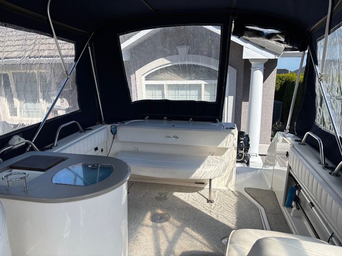 2007 Sea Ray 270 Amberjack Photo 8 of 19