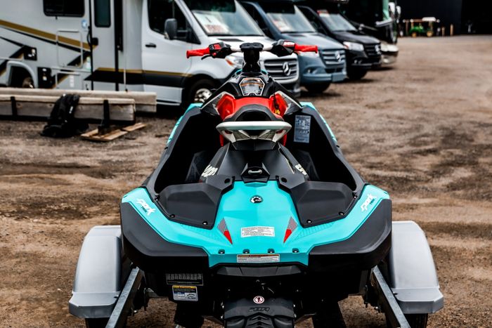 2017 Sea-Doo SPARK TRIXX 2-UP Photo 7 sur 14