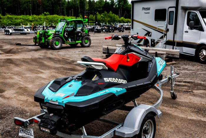 2017 Sea-Doo SPARK TRIXX 2-UP Photo 6 sur 14
