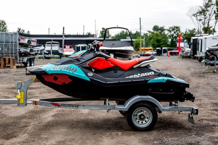 2017 Sea-Doo SPARK TRIXX 2-UP Photo 10 sur 14