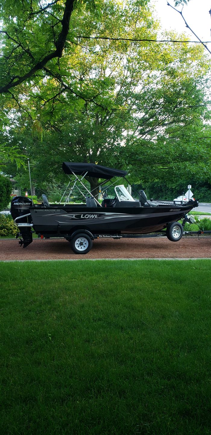 2015 LOWE FM165 Pro Series Photo 1 of 19