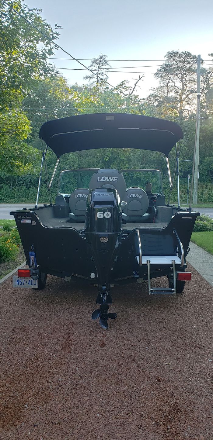 2015 LOWE FM165 Pro Series Photo 16 of 19