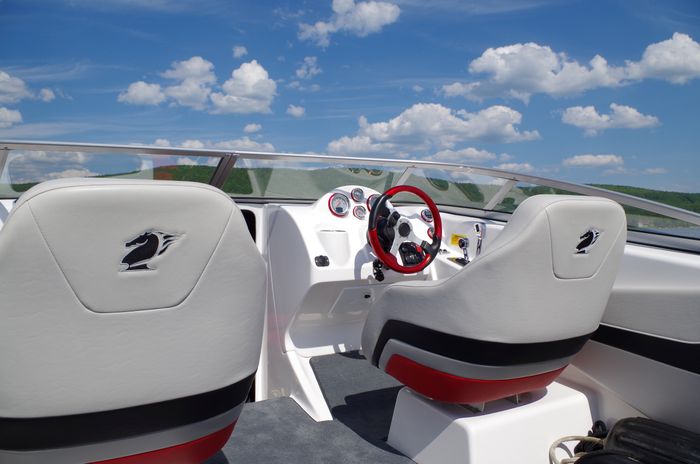 2015 checkmate pulsar 2400br Photo 5 of 7