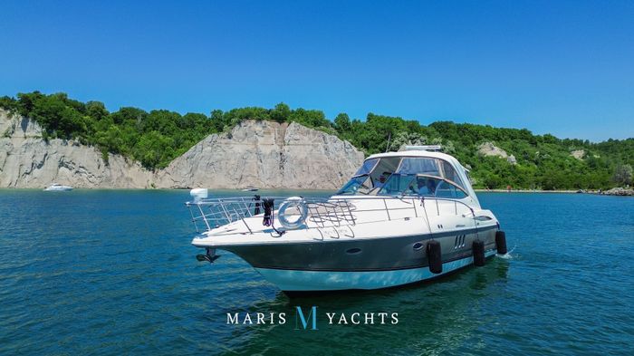 2008 Cruisers Yachts 420 Express Photo 2 of 176