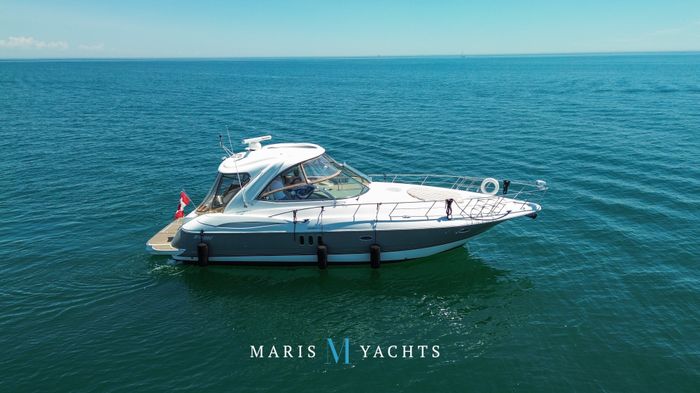 2008 Cruisers Yachts 420 Express Photo 8 of 176