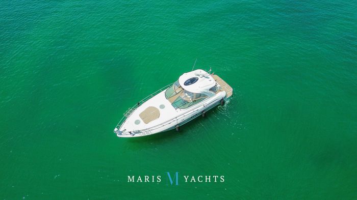 2008 Cruisers Yachts 420 Express Photo 13 of 176