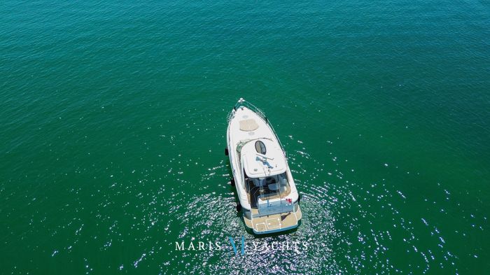 2008 Cruisers Yachts 420 Express Photo 15 of 176