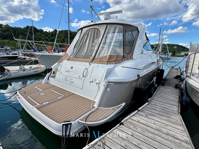 2008 Cruisers Yachts 420 Express Photo 22 of 176