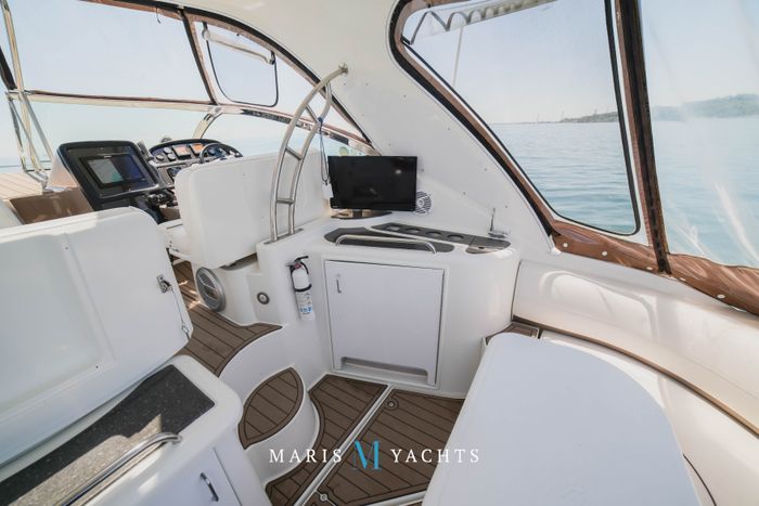 2008 Cruisers Yachts 420 Express Photo 31 of 176