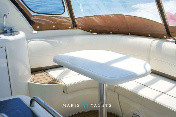 2008 Cruisers Yachts 420 Express Photo 40 of 176