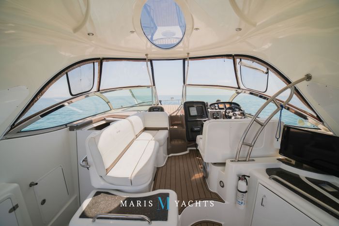 2008 Cruisers Yachts 420 Express Photo 44 of 176