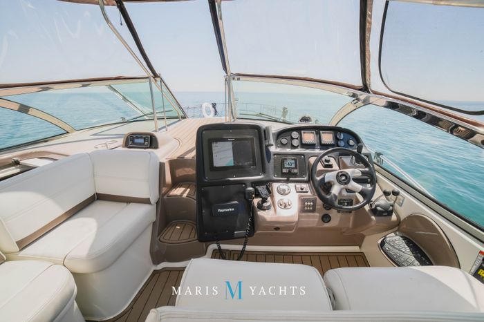 2008 Cruisers Yachts 420 Express Photo 49 of 176